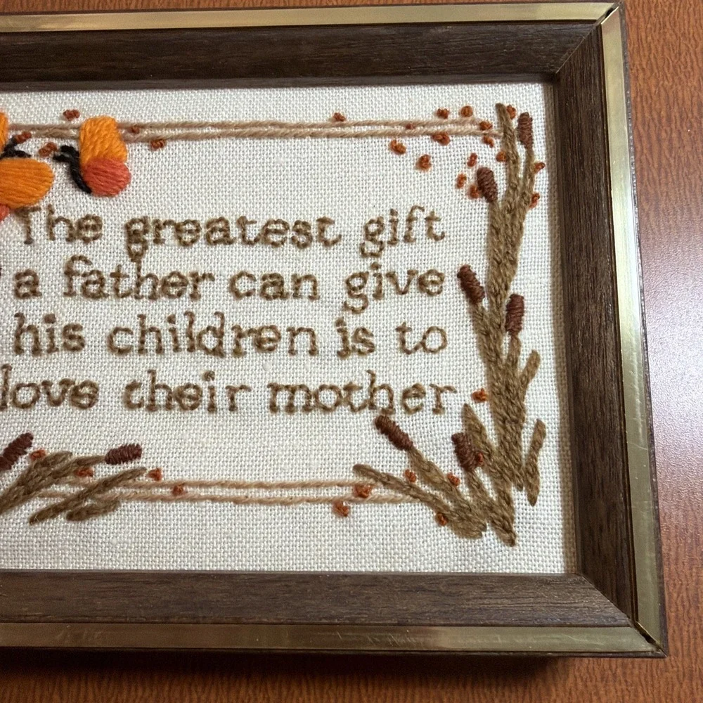 Vtg Framed Crewel 1970's 